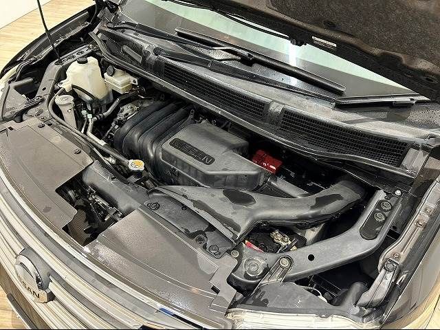 Nissan SERENA 2015-01 24026-19