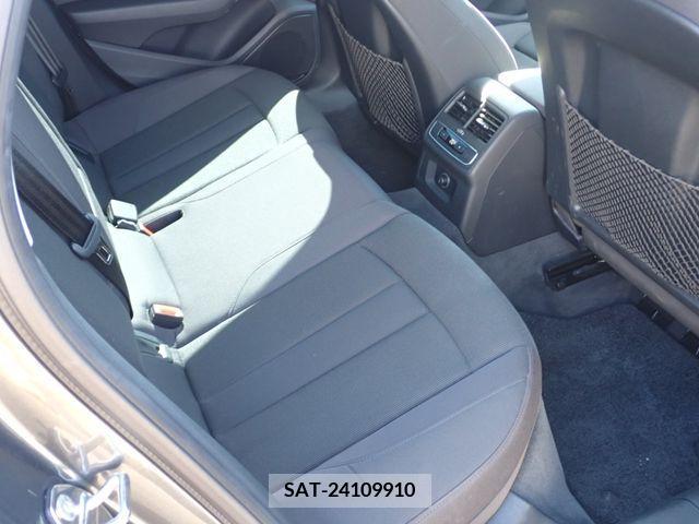 Audi A4 2017-09 389432-24