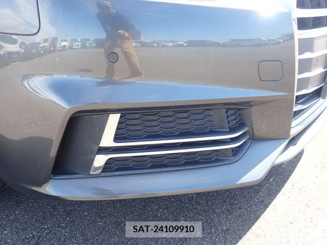 Audi A4 2017-09 389432-8