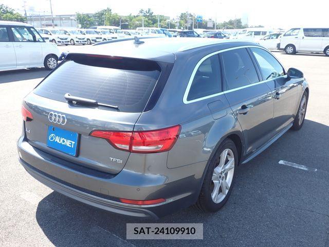 Audi A4 2017-09 389432-9