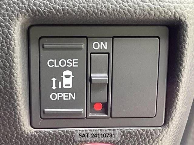 Honda N BOX CUSTOM 2019-05 278939-4