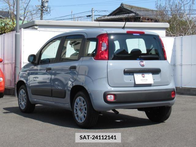 Fiat PANDA 2023-01 339928-14
