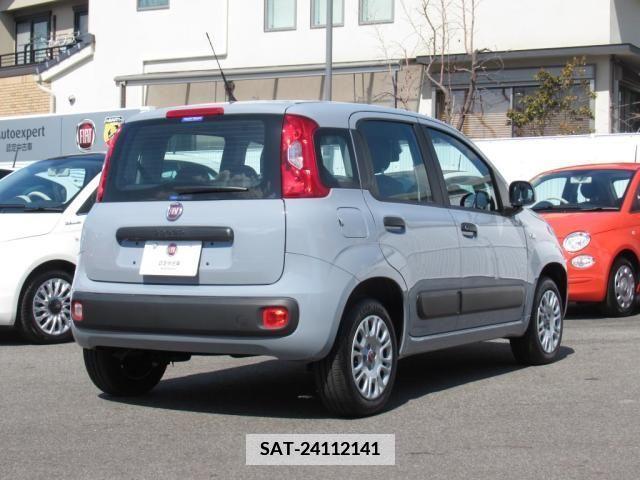 Fiat PANDA 2023-01 339928-13