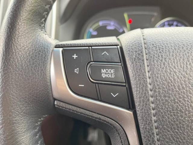 Toyota CROWN SEDAN 2014-05 187536-10
