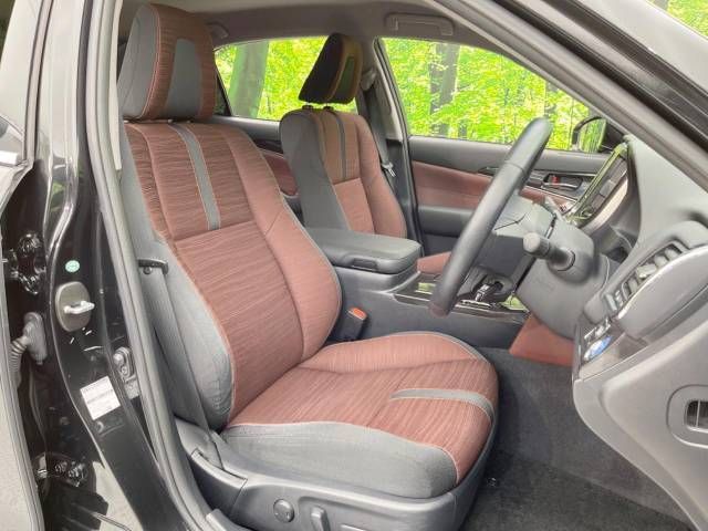 Toyota CROWN SEDAN 2014-05 187536-12