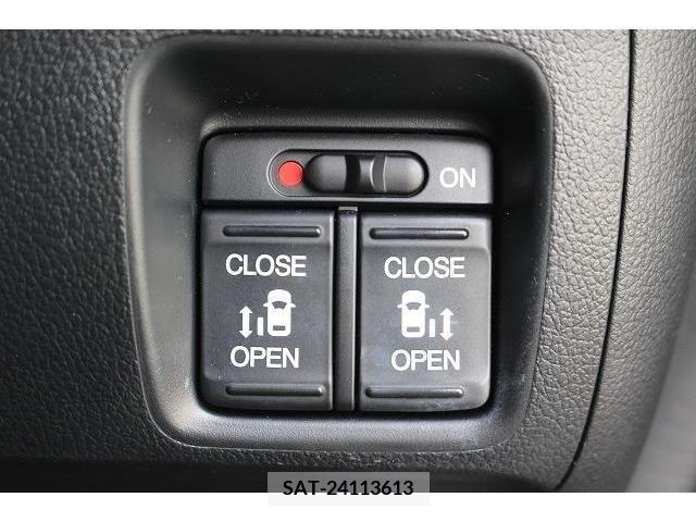 Honda N BOX CUSTOM 2015-05 224583-4