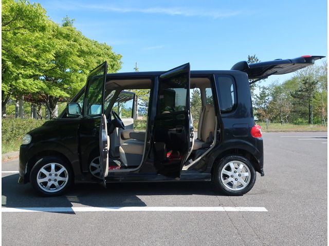 Daihatsu TANTO 2004-12 189380-5