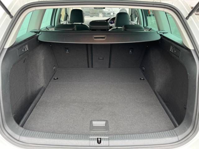VolksWagen GOLF VARIANT 2020-09 22467-12