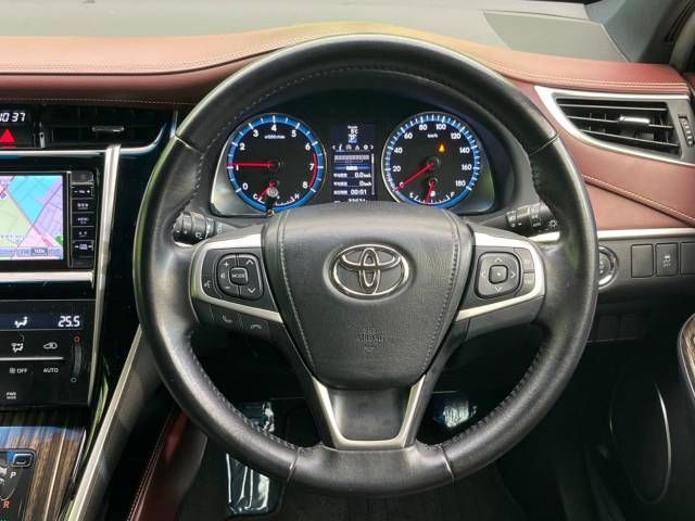 Toyota HARRIER 2015-04 26537-11