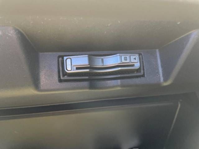 Toyota HARRIER 2015-04 26537-3