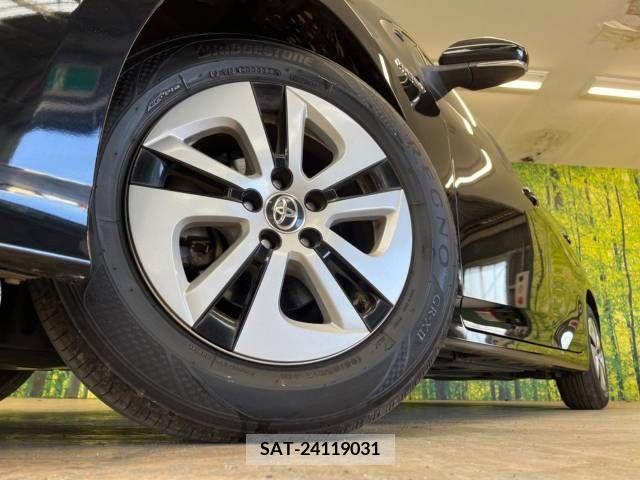 Toyota PRIUS 2017-11 281934-13