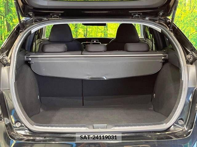 Toyota PRIUS 2017-11 281934-10