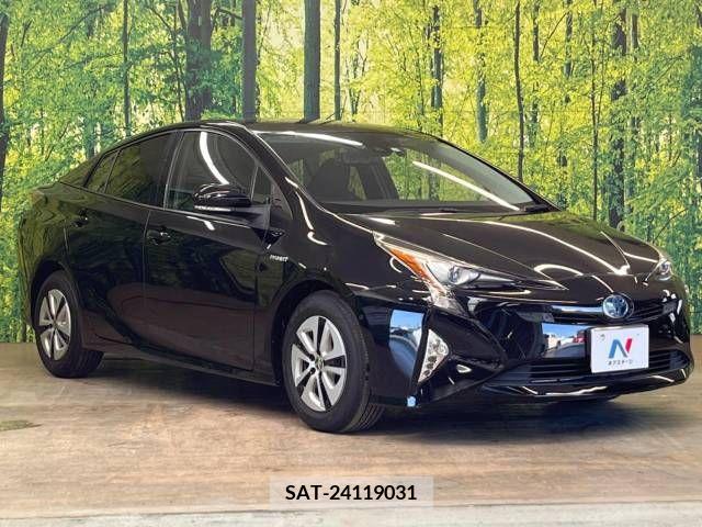Toyota PRIUS 2017-11 281934-16