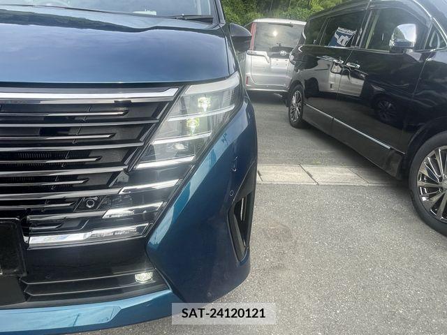 Nissan SERENA 2023-06 367635-27