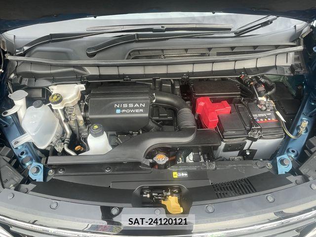 Nissan SERENA 2023-06 367635-26