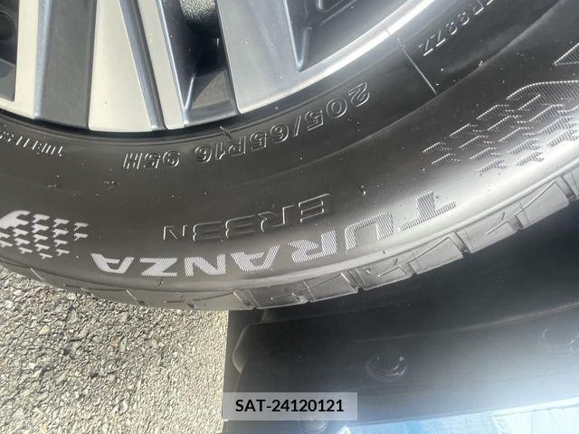 Nissan SERENA 2023-06 367635-24