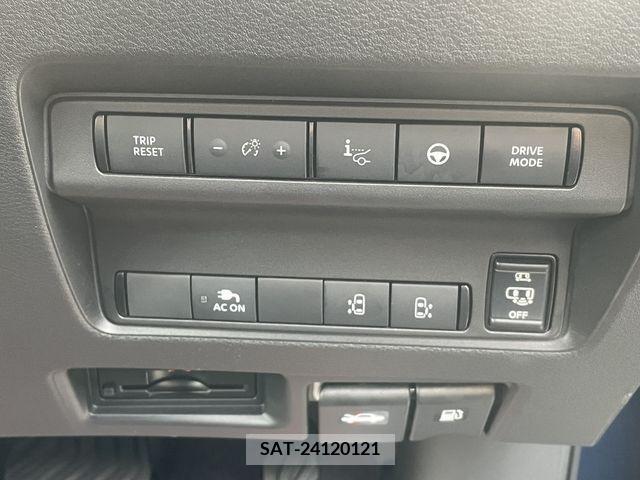 Nissan SERENA 2023-06 367635-16