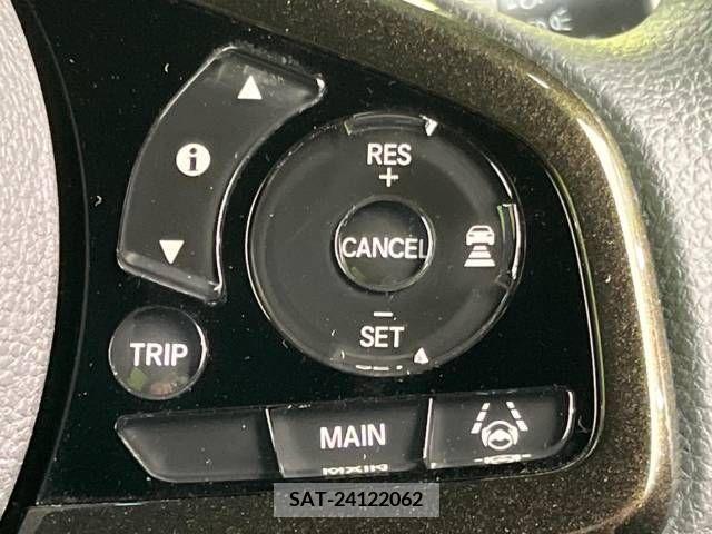 Honda N BOX CUSTOM 2018-01 234034-5