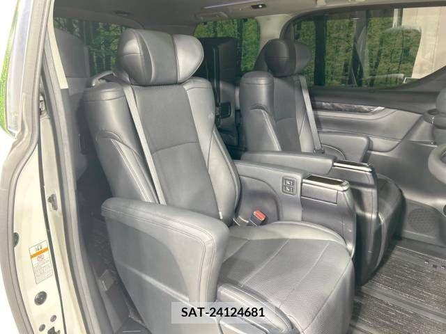 Toyota ALPHARD 2018-07 333147-9