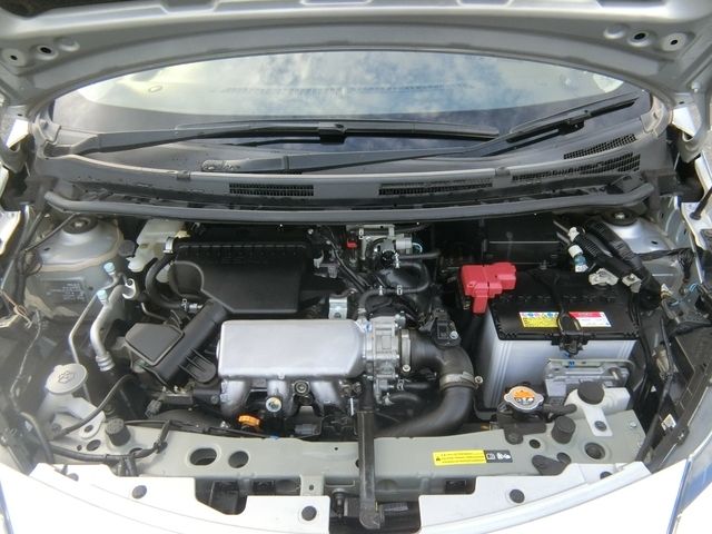Nissan NOTE 2019-01 6409-12