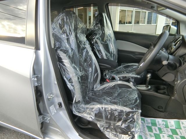 Nissan NOTE 2019-01 6409-3