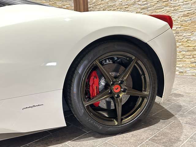 Ferrari 458 Italia 2010-11 186386-13