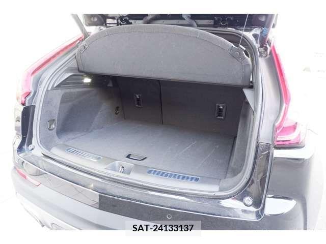 Cadillac XT4 2023-08 218271-15
