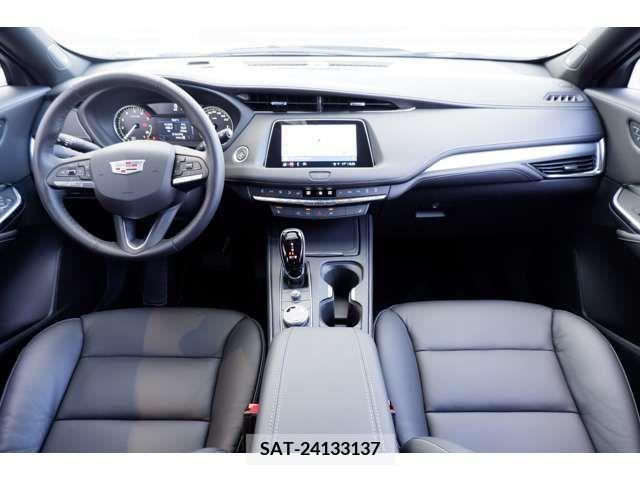 Cadillac XT4 2023-08 218271-4