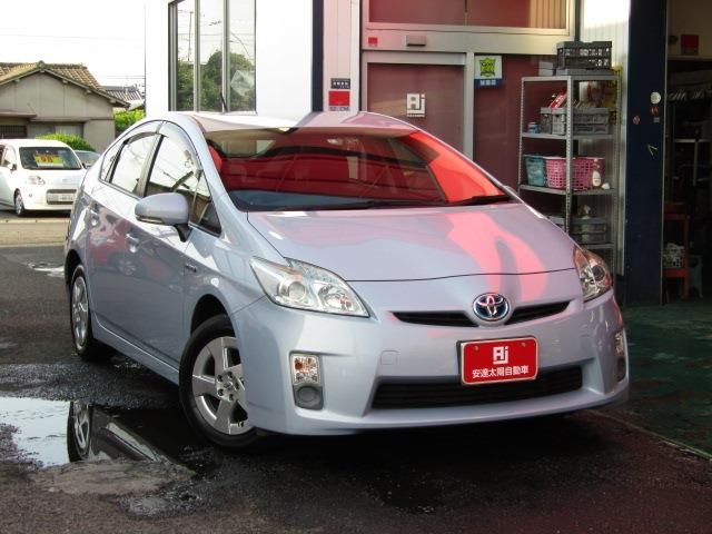 Toyota PRIUS 2010-01 6118-3