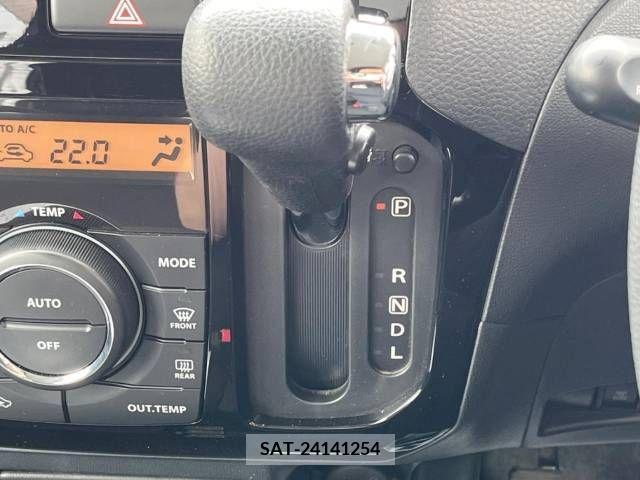 Nissan ROOX 2012-01 388541-6