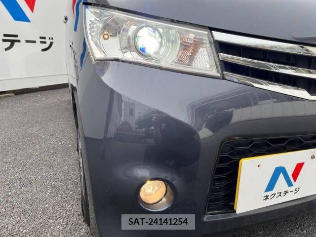 Nissan ROOX 2012-01 388541-12