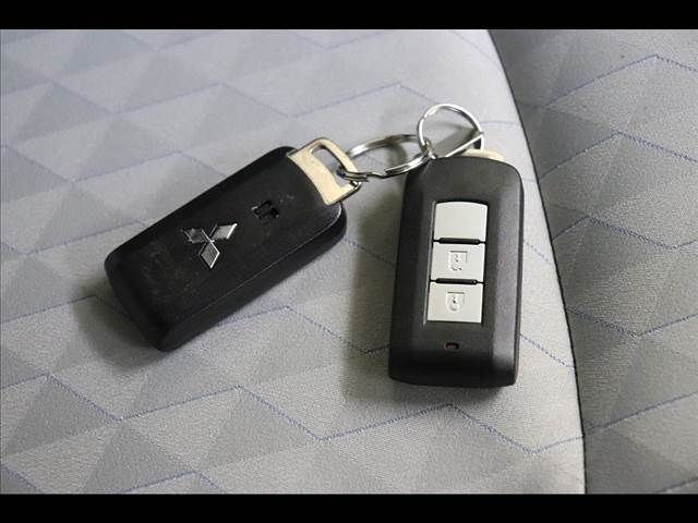 Mitsubishi MIRAGE HATCHBACK 2021-04 3915-24