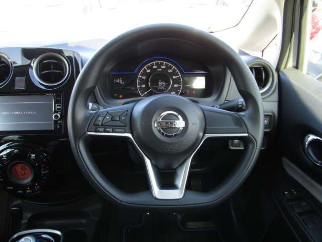 Nissan NOTE 2017-01 21905-9