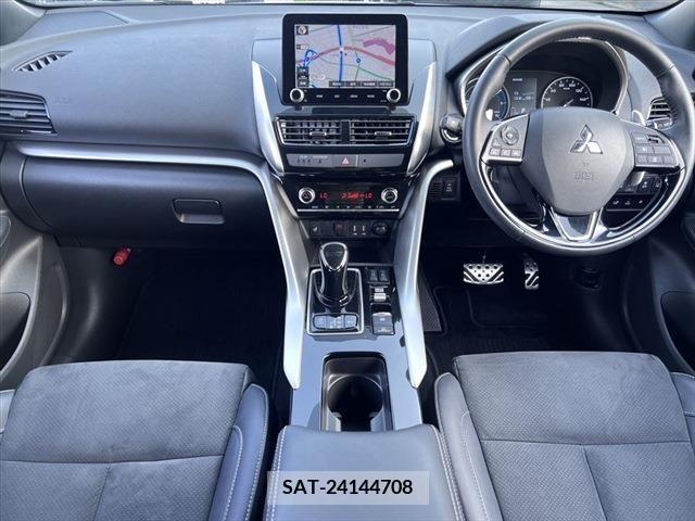 Mitsubishi ECLIPSE CROSS 2021-09 303895-1