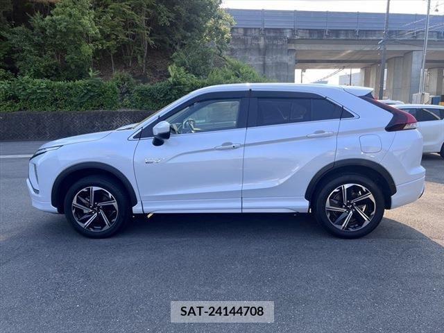 Mitsubishi ECLIPSE CROSS 2021-09 303895-20