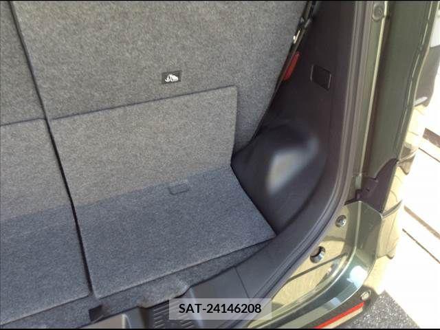 Suzuki SPACIA 2022-05 368559-14