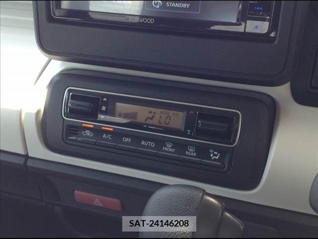 Suzuki SPACIA 2022-05 368559-29