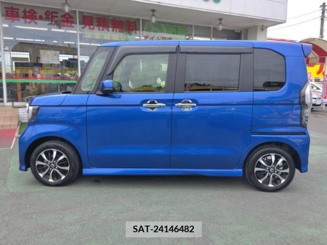 Honda N BOX CUSTOM 2018-04 306988-11