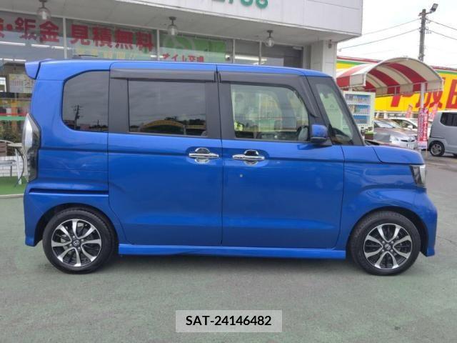 Honda N BOX CUSTOM 2018-04 306988-10