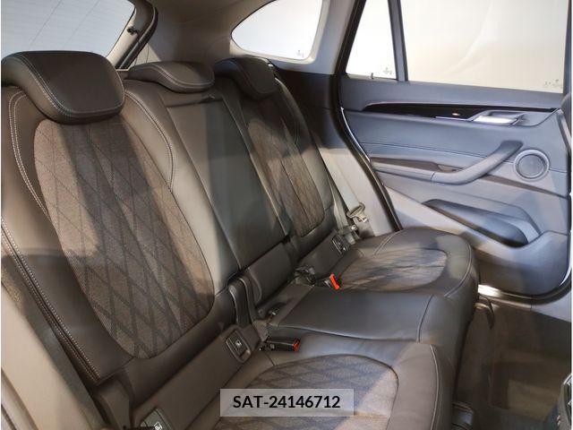 Bmw X1 2019-07 348208-11