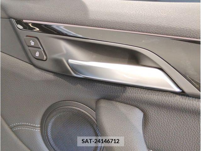 Bmw X1 2019-07 348208-21