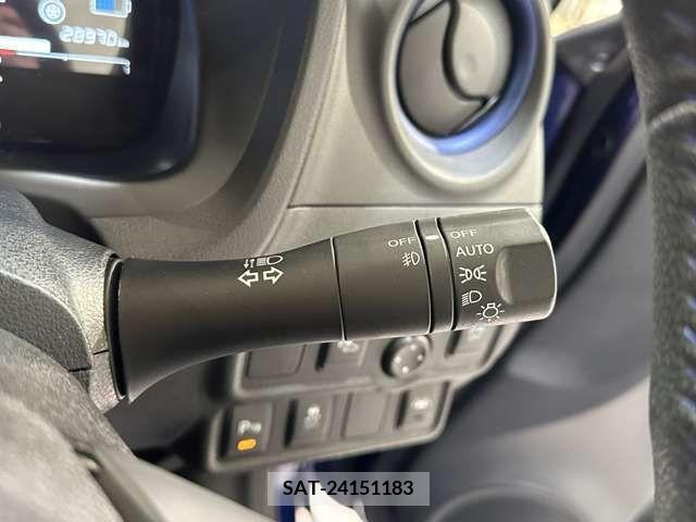 Nissan NOTE 2019-09 279997-15