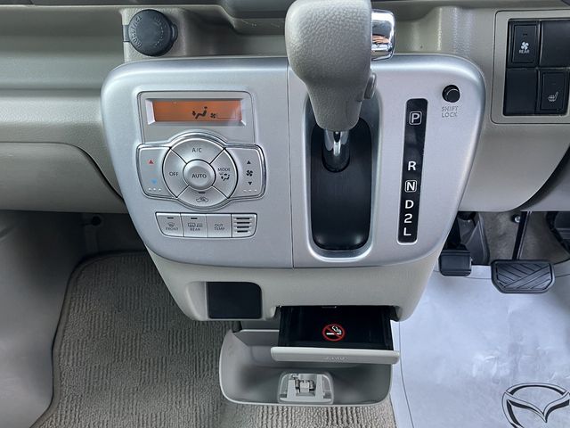 Nissan CLIPPER RIO 2018-07 189621-26