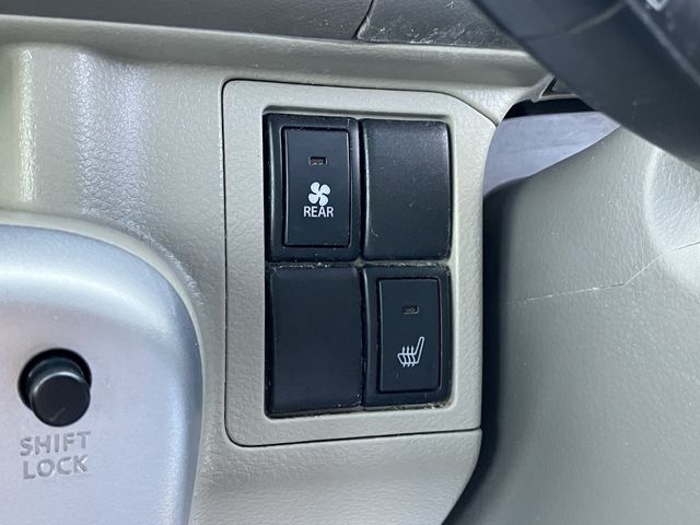 Nissan CLIPPER RIO 2018-07 189621-23