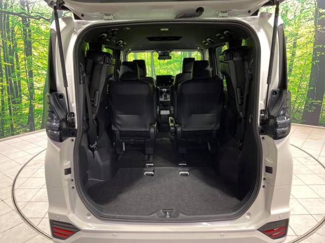 Toyota VOXY 2022-04 14363-11
