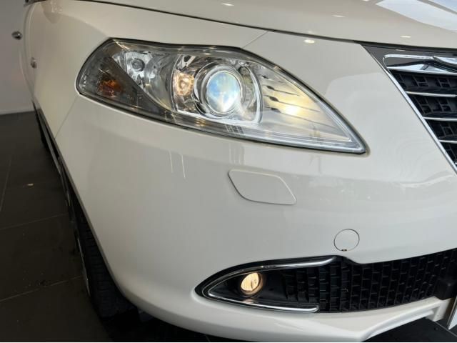 Chrysler YPSILON 2012-12 10335-25