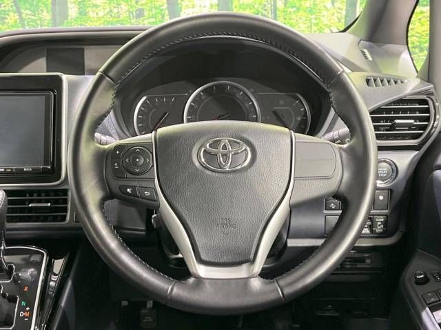 Toyota VOXY 2016-09 19004-12