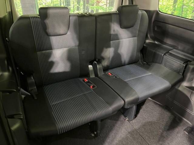 Toyota VOXY 2016-09 19004-10