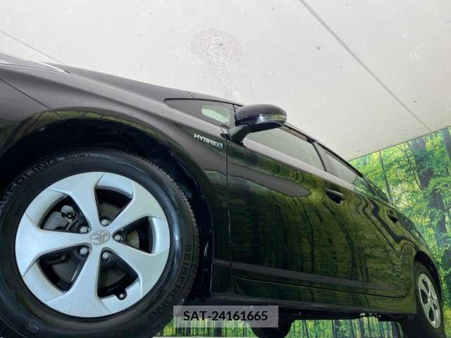 Toyota PRIUS 2015-09 385371-12