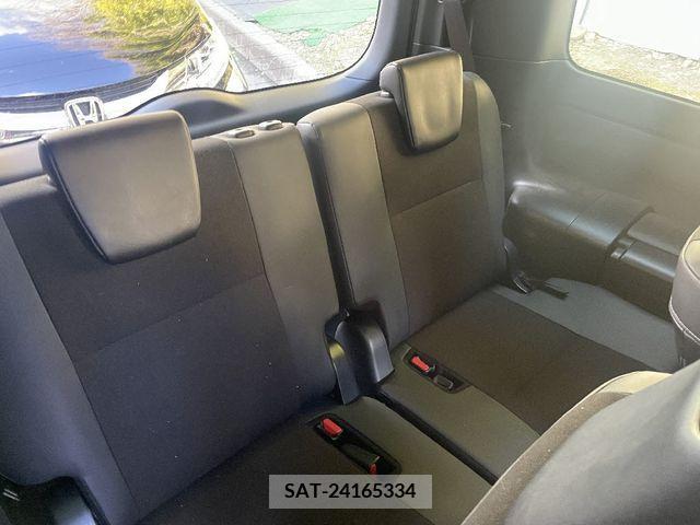 Toyota NOAH 2022-01 243033-7
